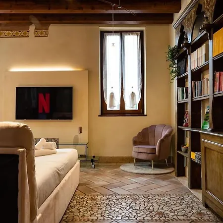 La Casa Nel Quadro - Self Check In Apartment